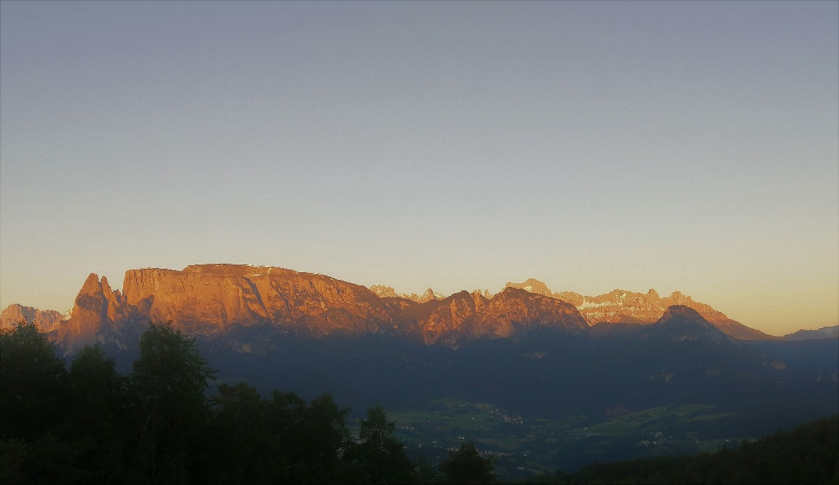 Enrosadira - Untertrotnerhof aus gesehen